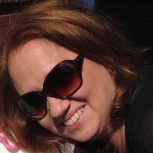 Meet your Posher, Evelyn